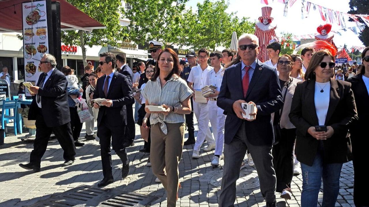 Çeşme'de 3. Kitap Takas Şenliği