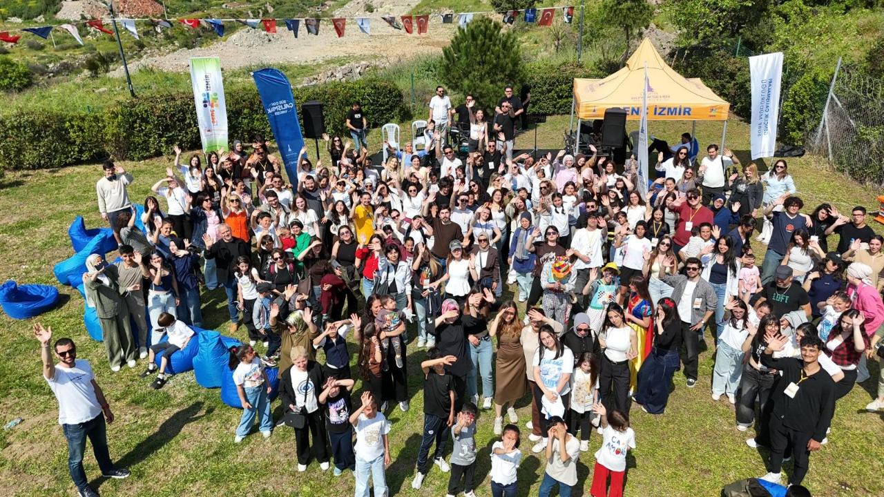 Mahallede dayanışma büyüdü: 18 haftada 106 çocuğa umut oldu