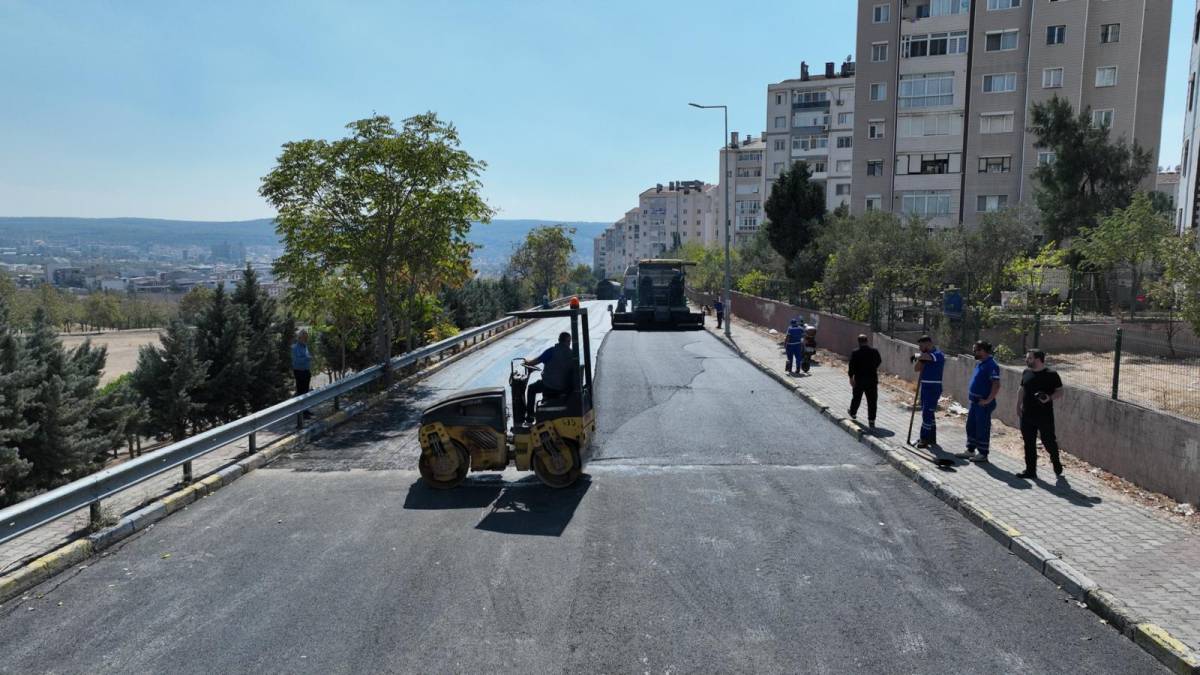 Buca’da tarihi asfalt yatırımı