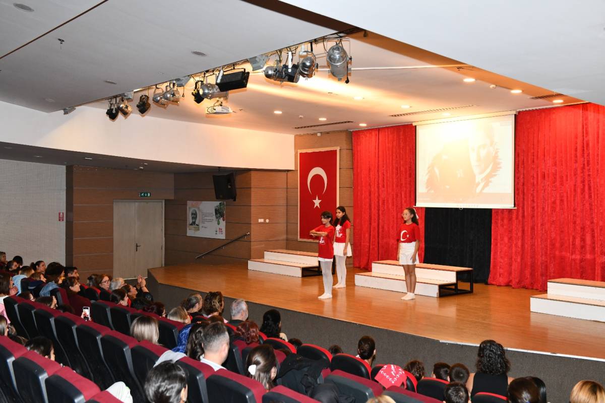 “O’nun Sayesinde” Oratoryosu Duygu Dolu Anlar Yaşattı