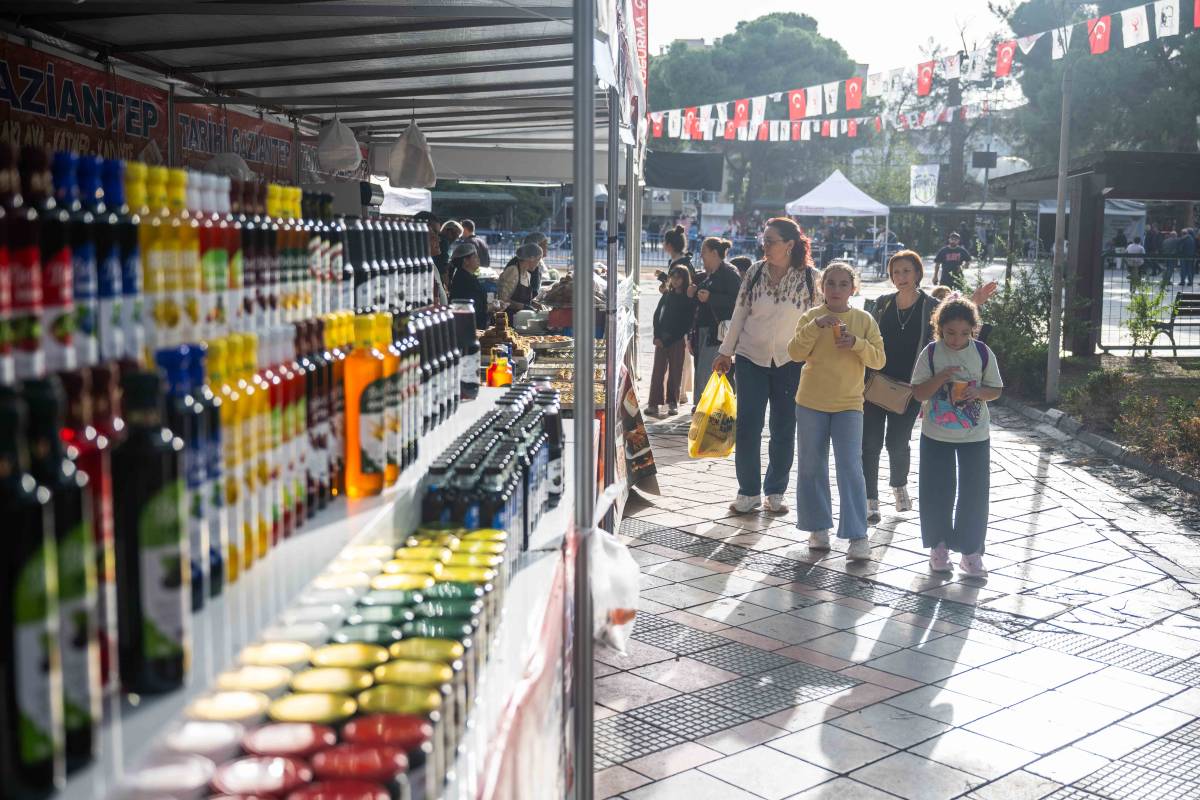 Bornova’da Bi Hayat Fest başladı
