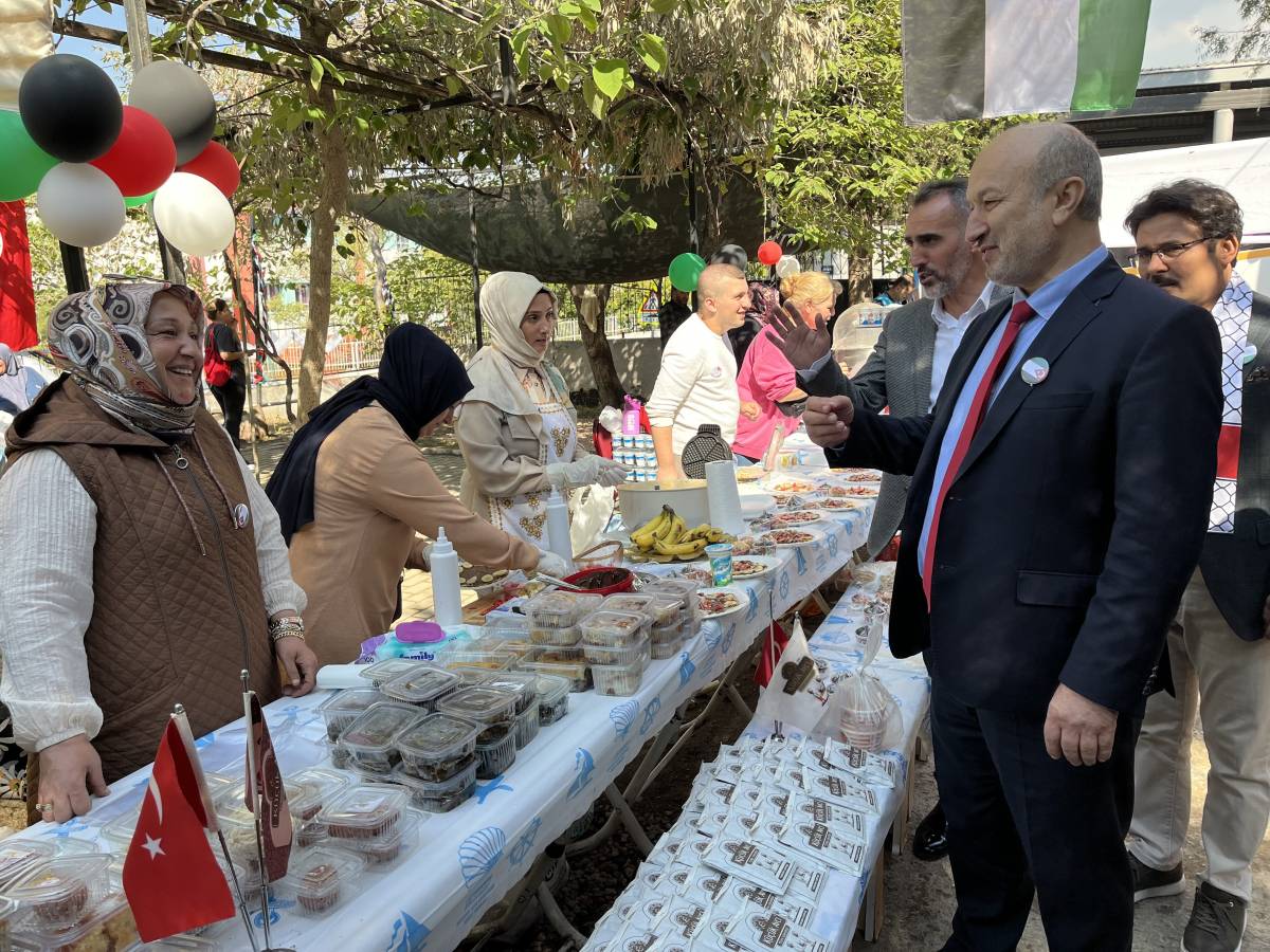 Gazze için İzmir'de 