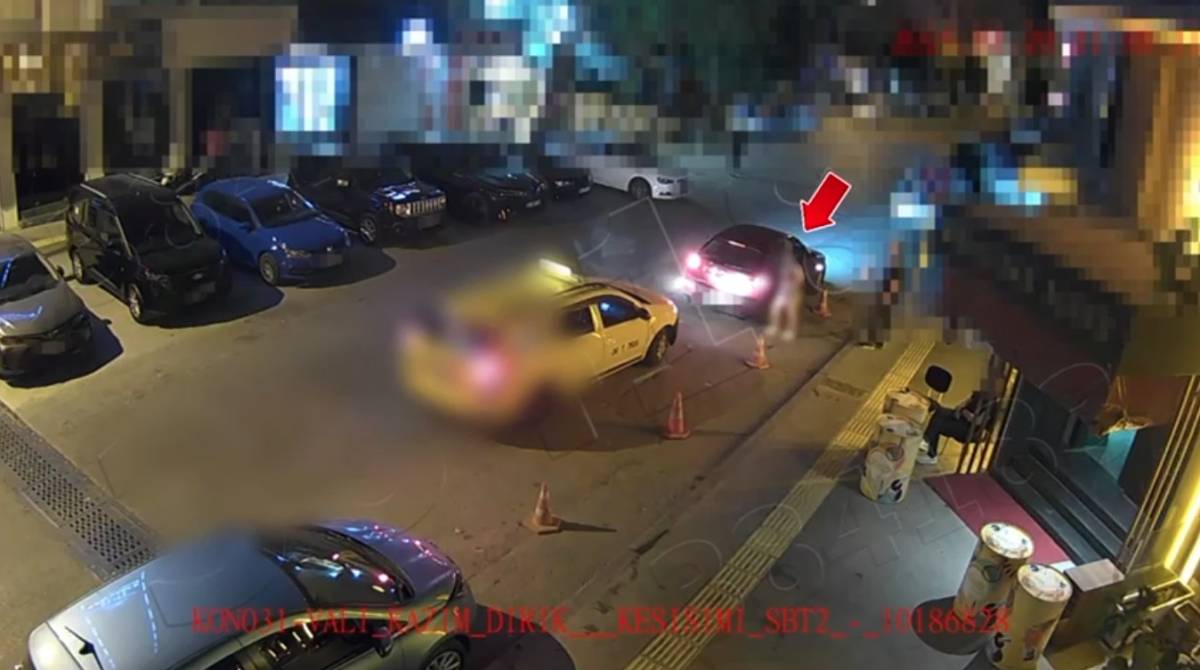 İzmir'de dijital fuhuş ağına operasyon