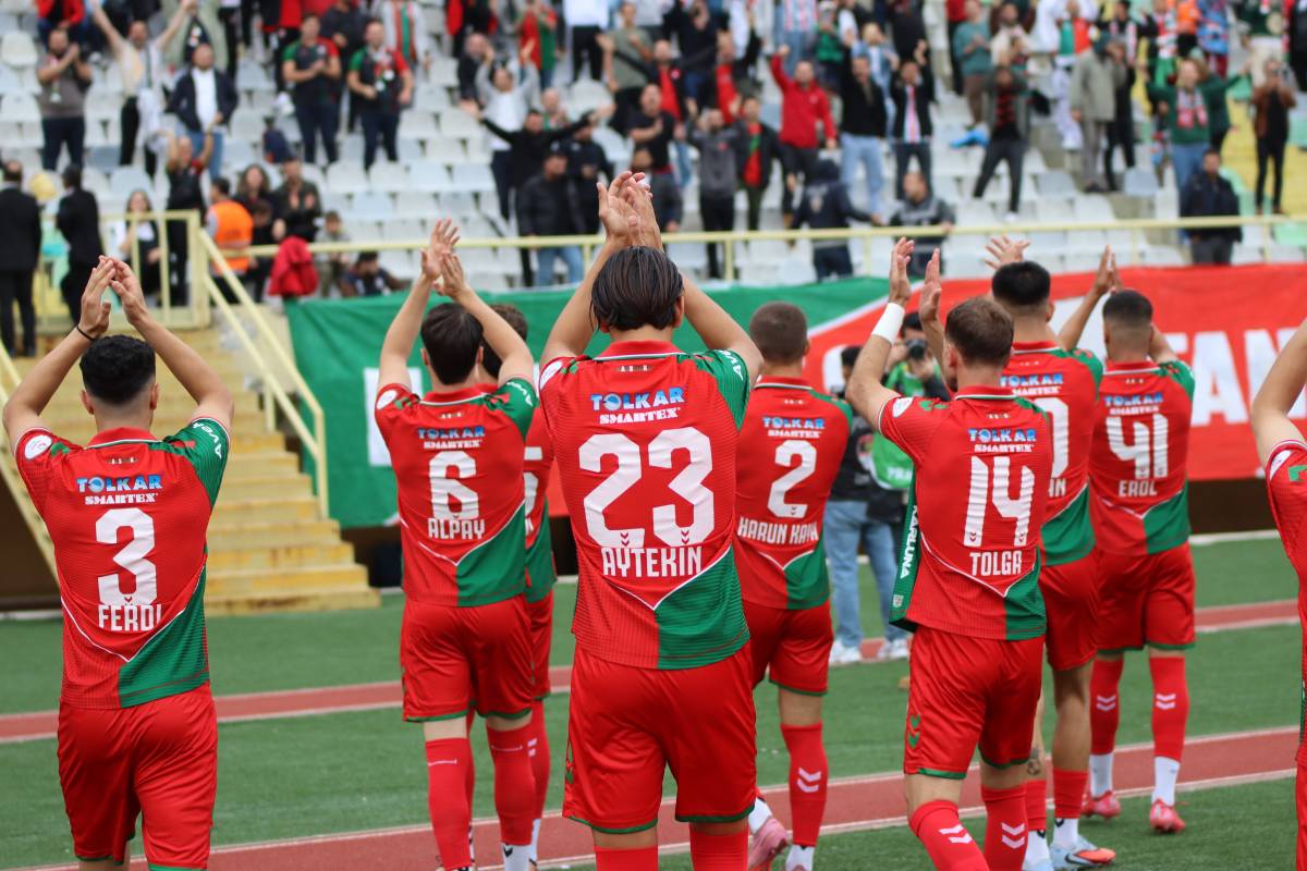 Karşıyaka, liderlik koltuğuna oturdu