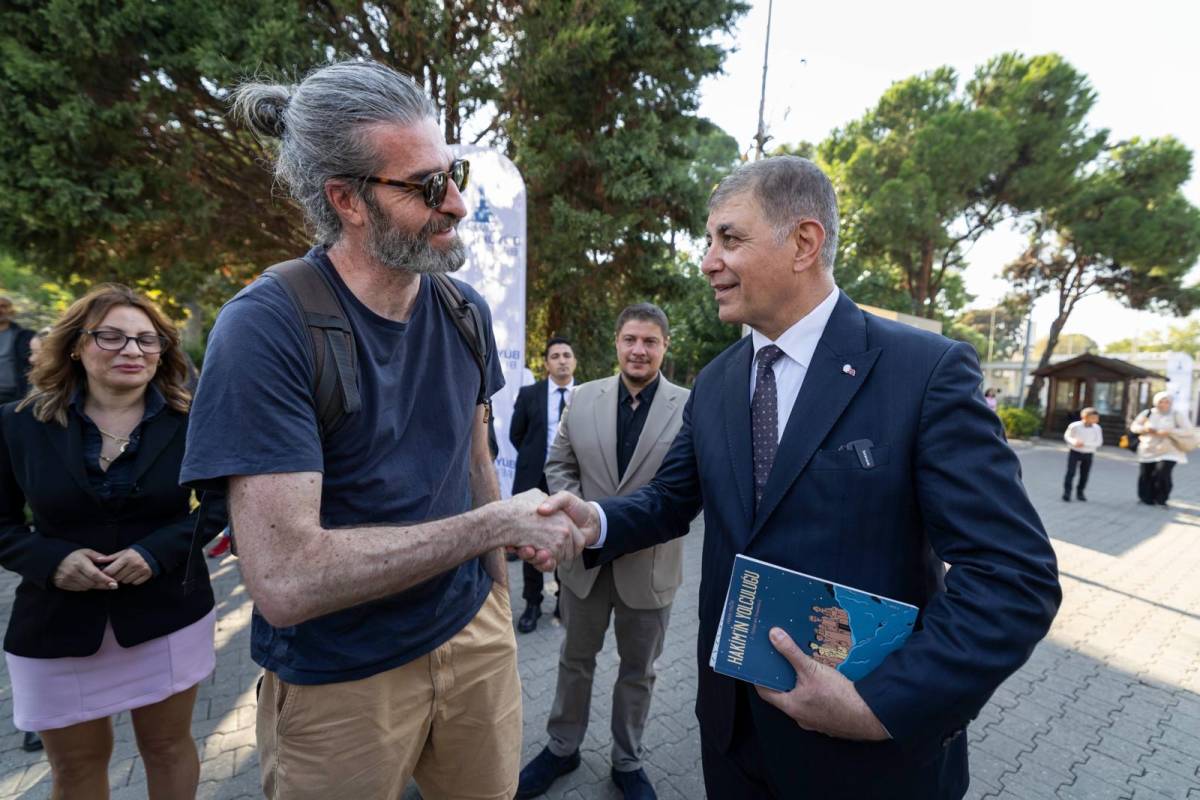 İzmir’de kitap ve edebiyat dolu 10 gün başladı