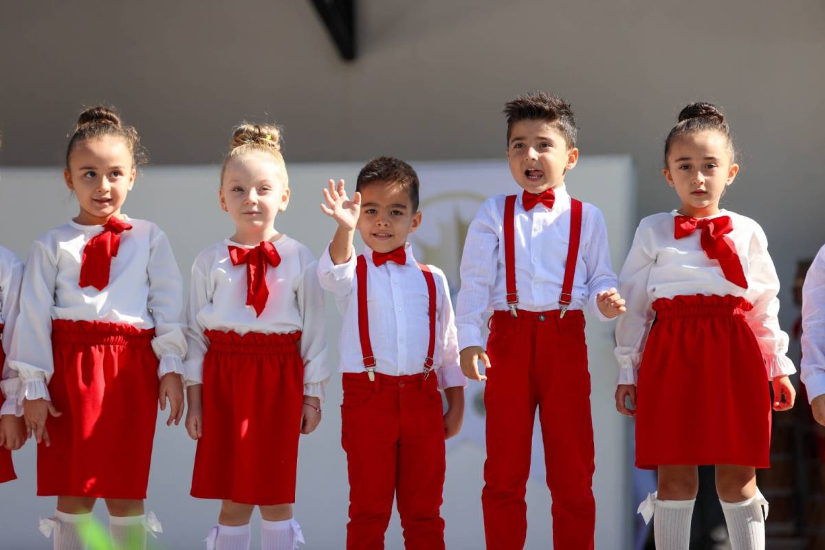 Buca’da 29 Ekim coşkusu başladı