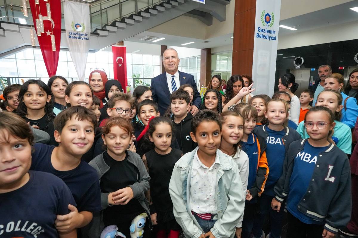 Gaziemirli çocuklar su krizine dikkat çekti