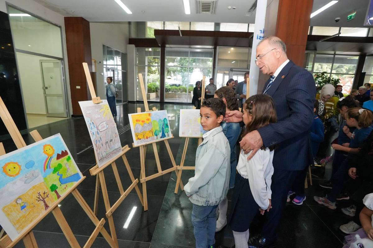 Gaziemirli çocuklar su krizine dikkat çekti