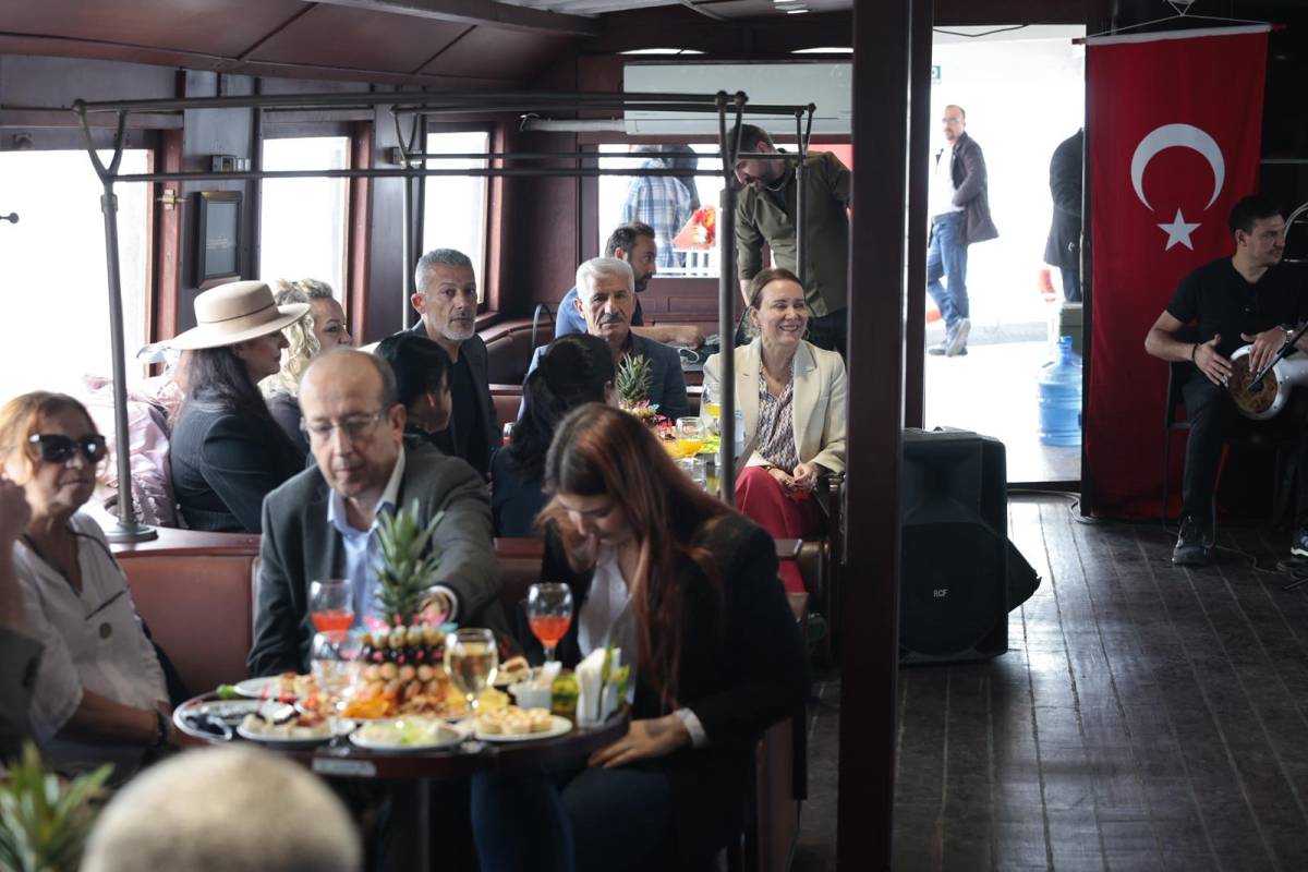Muhtarlar Günü’nde Konaklı muhtarlara Körfez turu