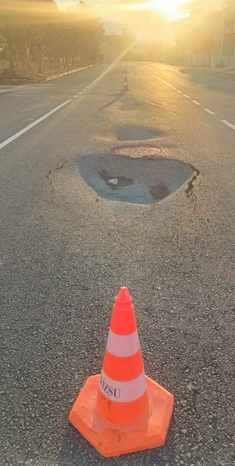 Büyükşehir’in Helvacı Asfaltı 11 Günde Çöktü