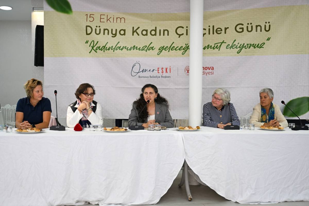 Bornovalı kadınlar geleceğe umut ekiyor