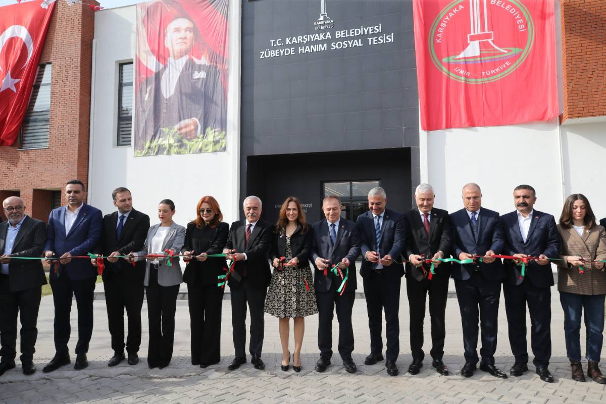 Karşıyaka’da görkemli açılış