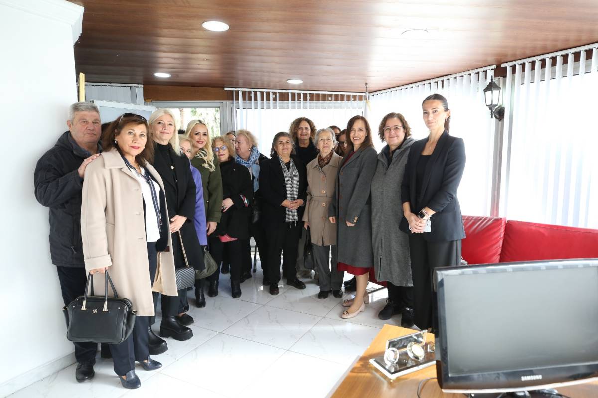 Karşıyaka’da kadınlar yalnız değil