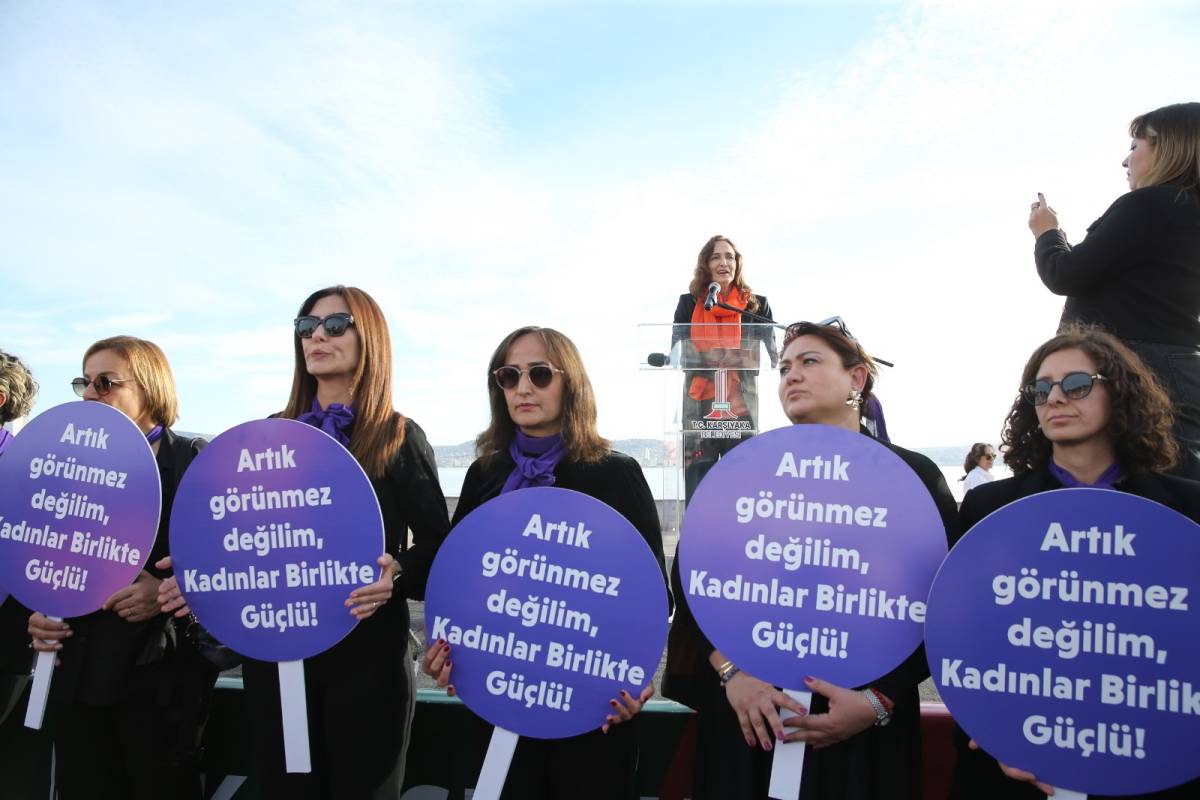 Karşıyaka’da 25 Kasım’da güçlü dayanışma