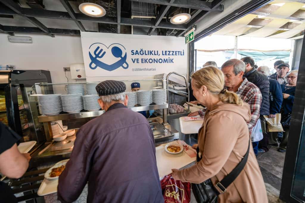 İzmir Kent Lokantaları’nda 10 Kasım’a özel ücretsiz yemek