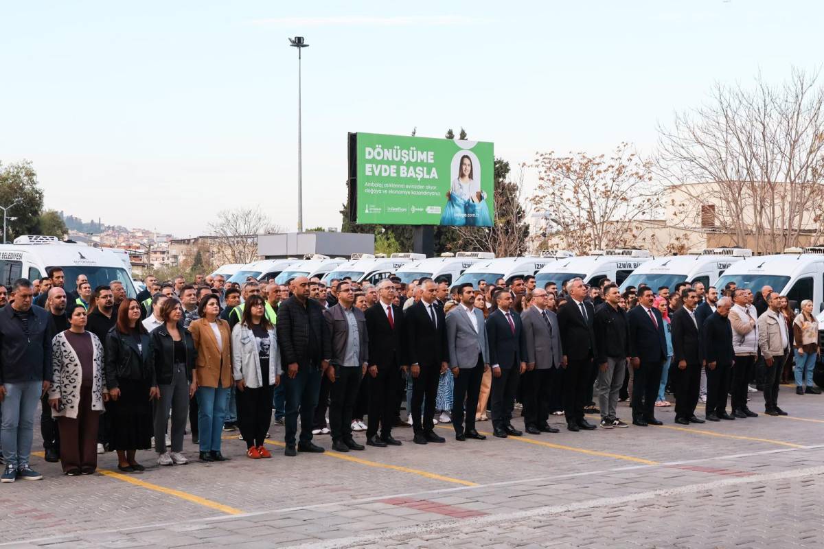 İzmir İtfaiyesi’nden 10 Kasım’da anlamlı tören