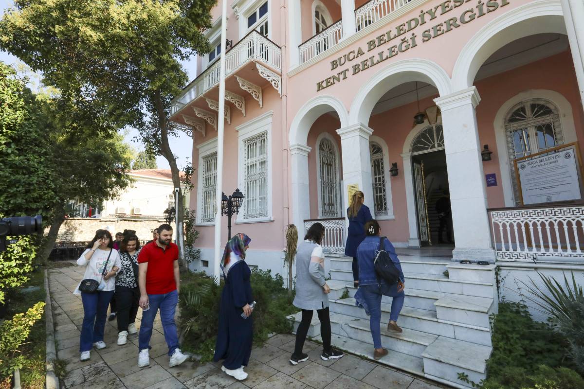 Buca Kent Belleği Sergisi’nin en özel konukları