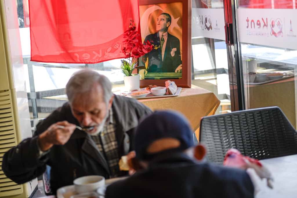 İzmir Kent Lokantaları’nda 10 Kasım’a özel ücretsiz yemek