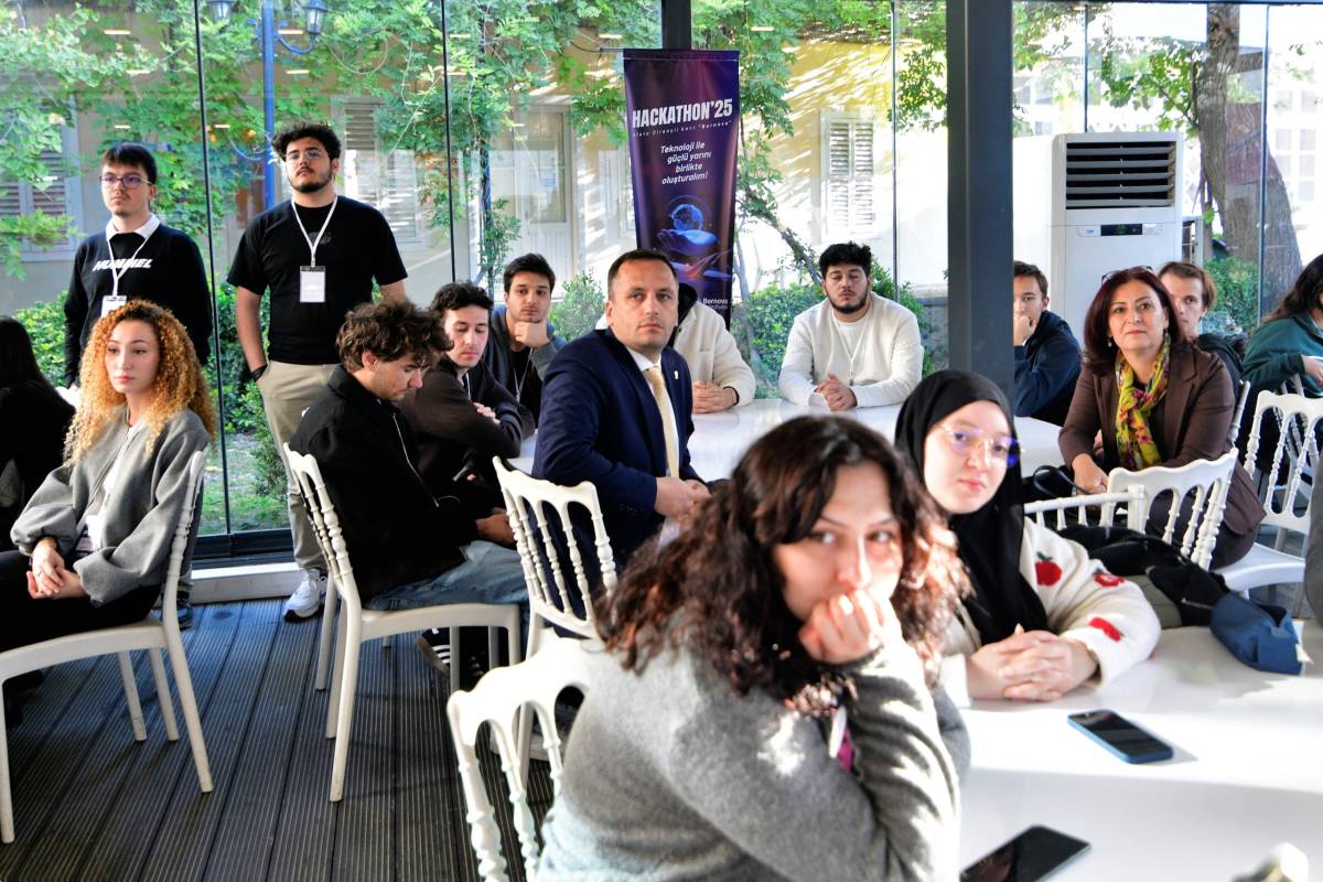 Genç beyinler afetlere dirençli Bornova için kod yazdı