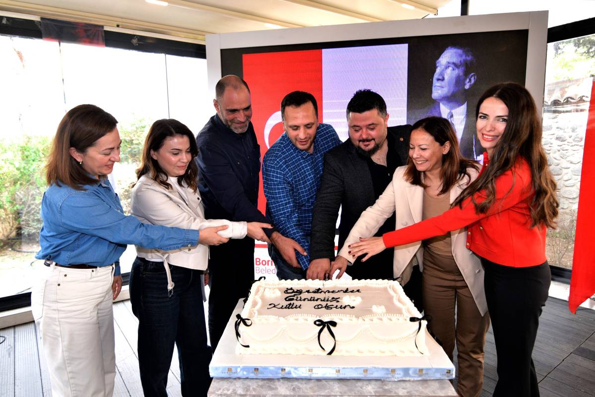 Bornova Belediyesi’nden anlamlı 24 Kasım buluşması