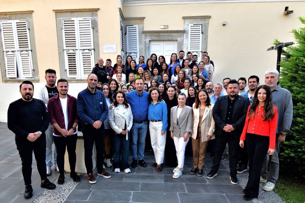 Bornova Belediyesi’nden anlamlı 24 Kasım buluşması