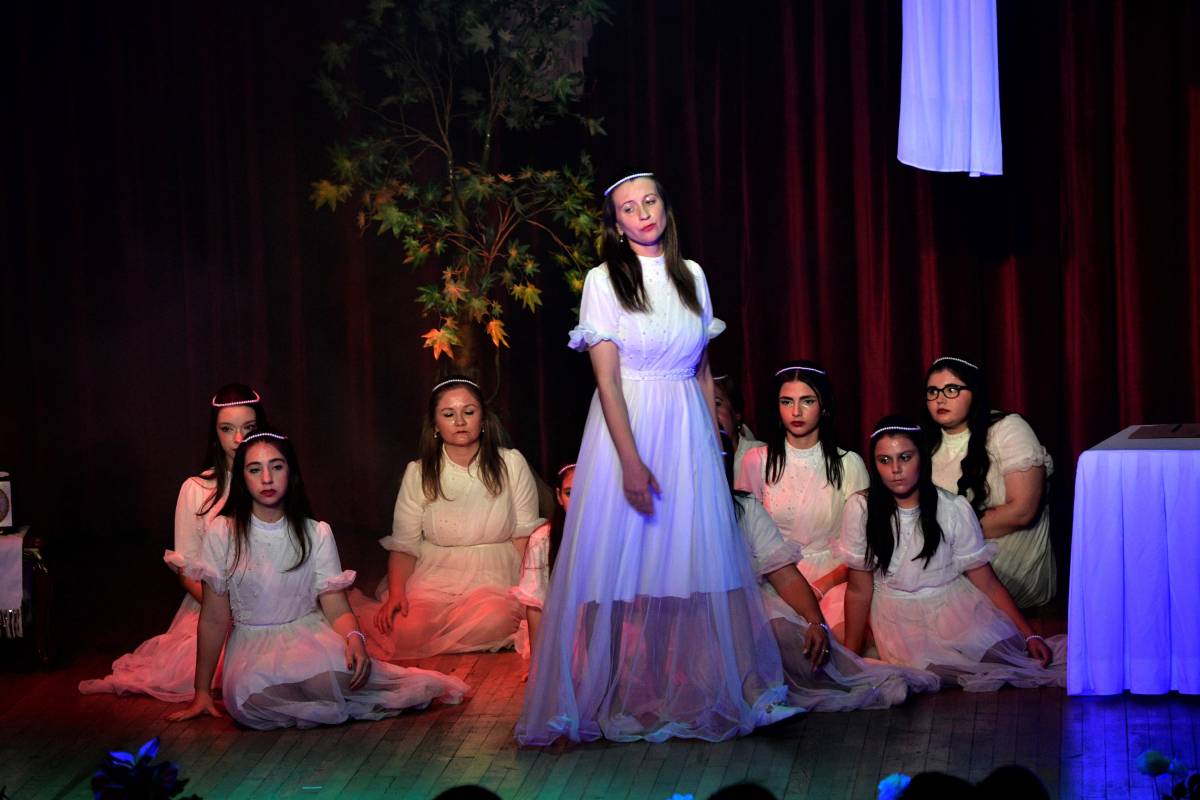 “Sevgi Elçileri” ilk kez Bornova’da sahnelendi