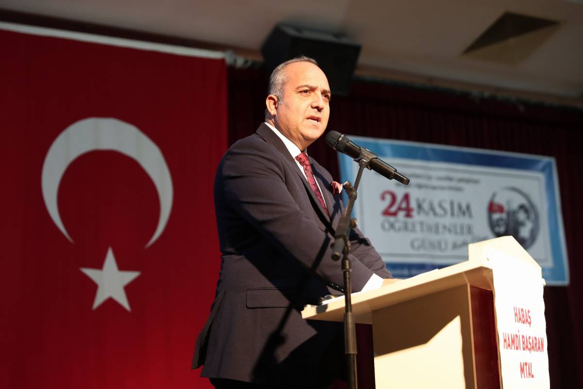 Öğretmenler Günü Aliağa’da Kutlandı