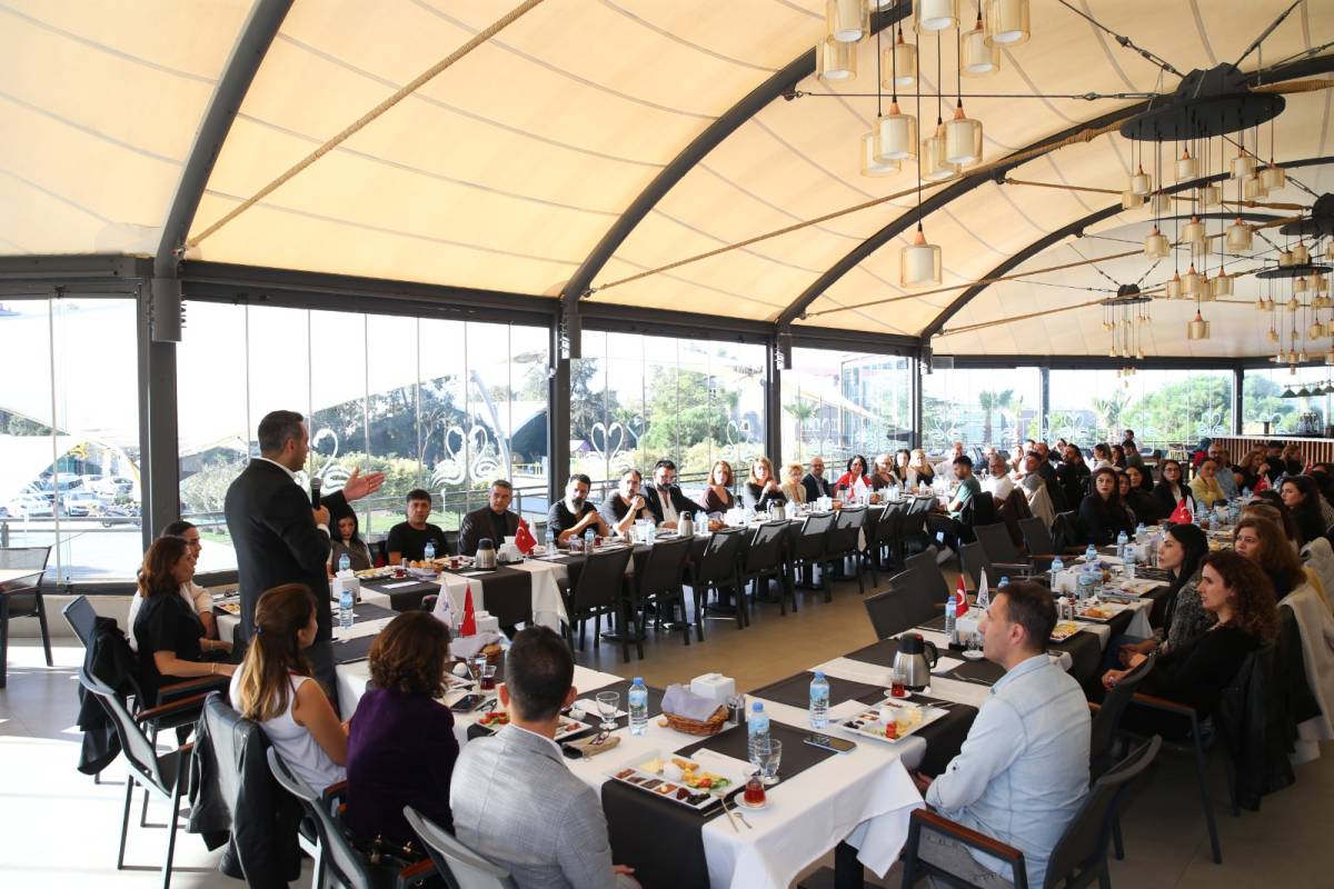 Başkan Yıldız: Öğretmenler Geleceğin Mimarıdır