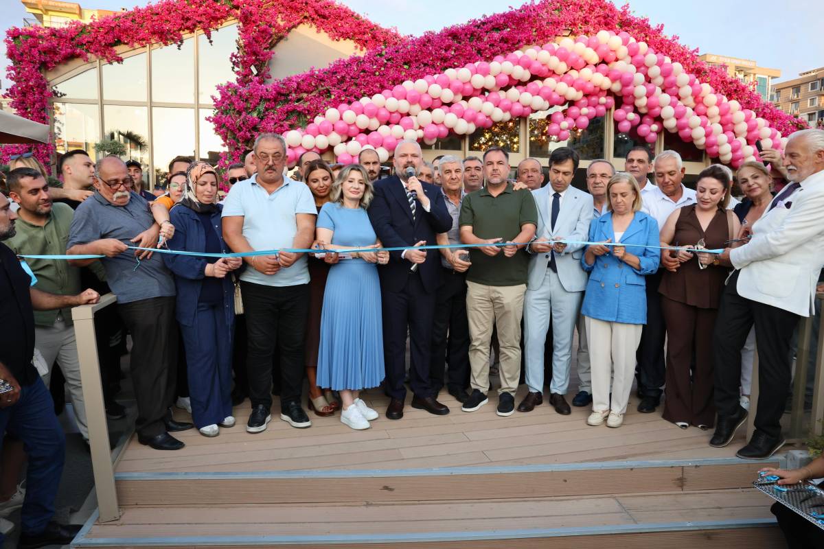 Menemen’de rekor açılış