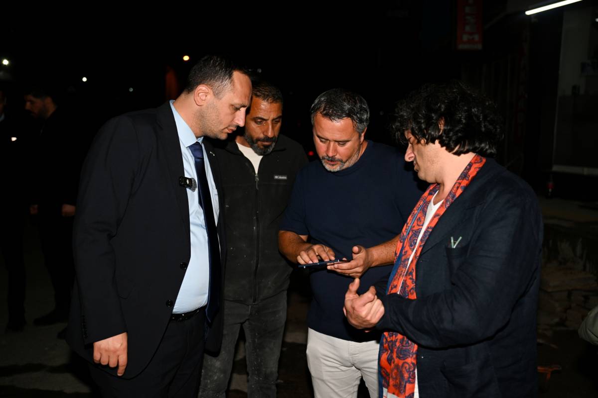 Bornova’da gece mesaisi