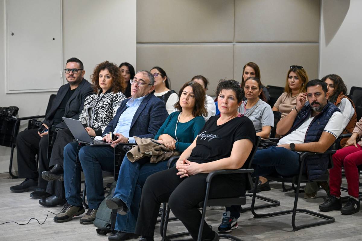 Bornova’da öğretmenlere “Yeşil Gelecek” eğitimi