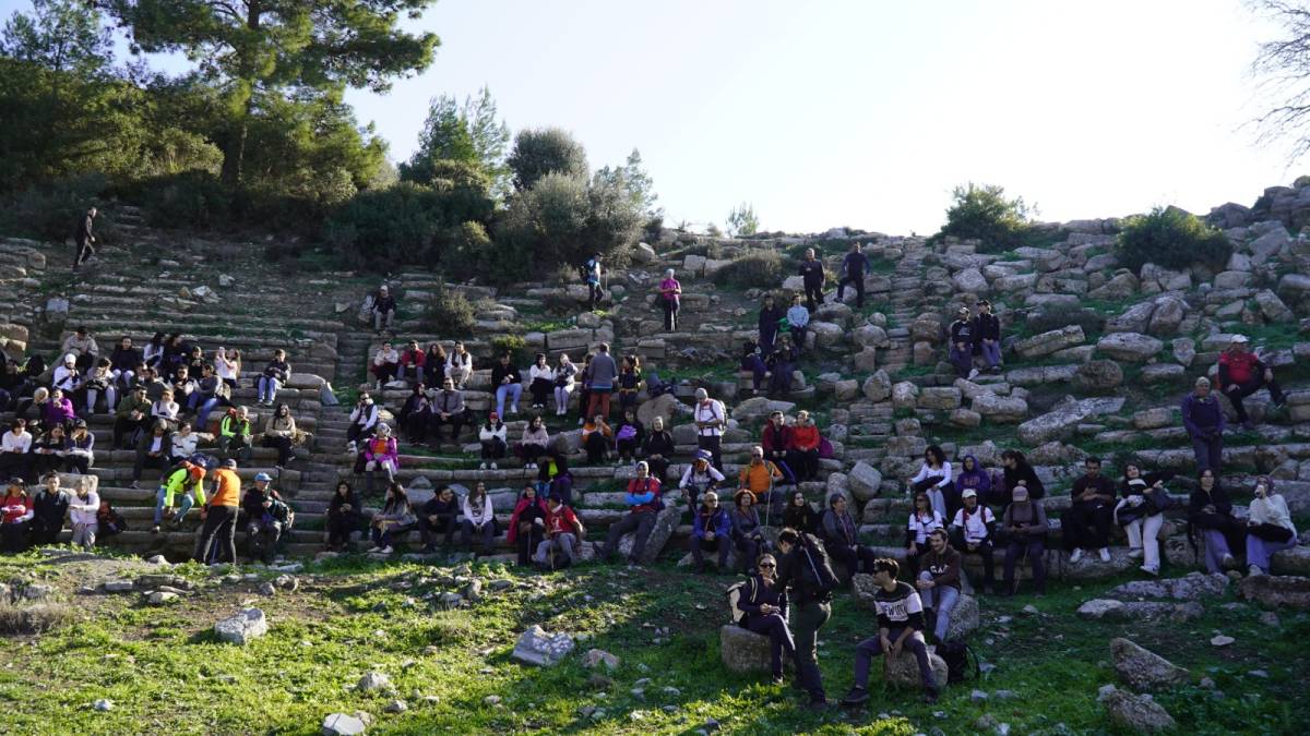 Büyükşehir'den üniversiteliler için tarih ve doğa rotası