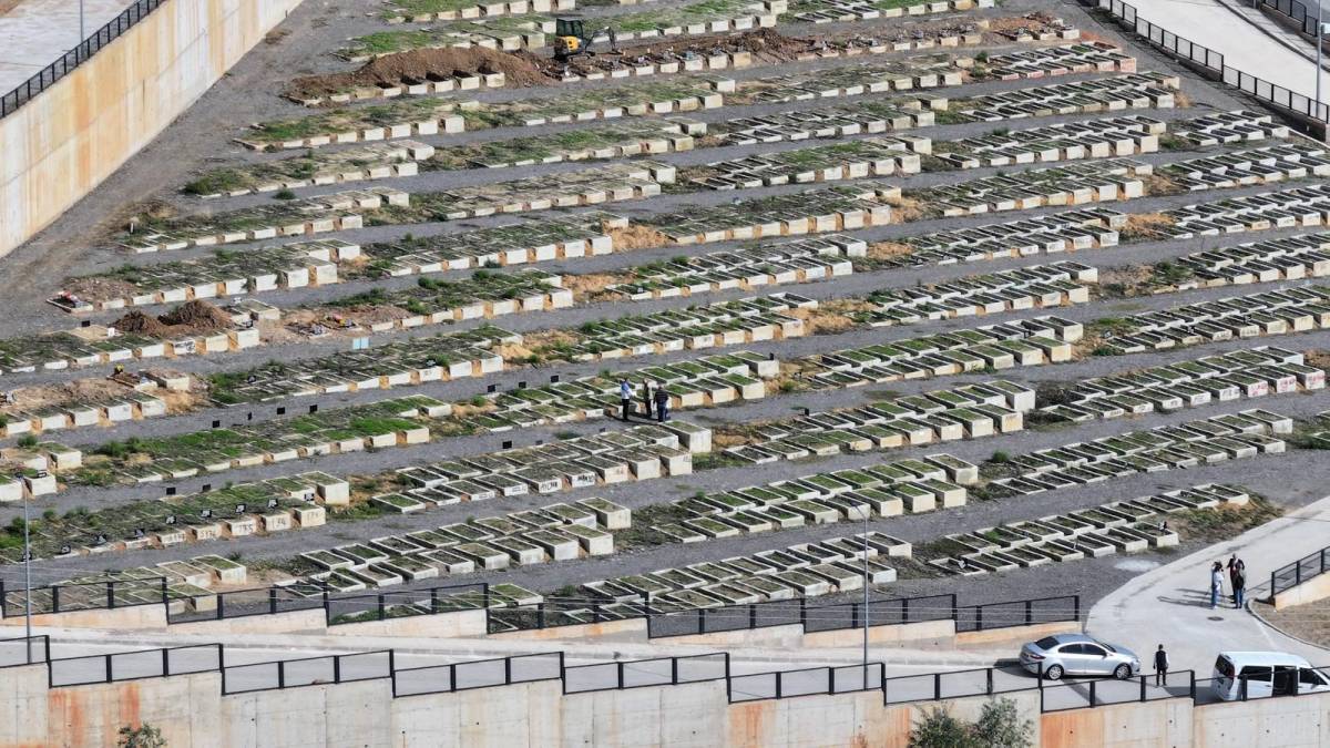 İzmir’e 2,5 milyon metrekare yeni mezarlık alanı