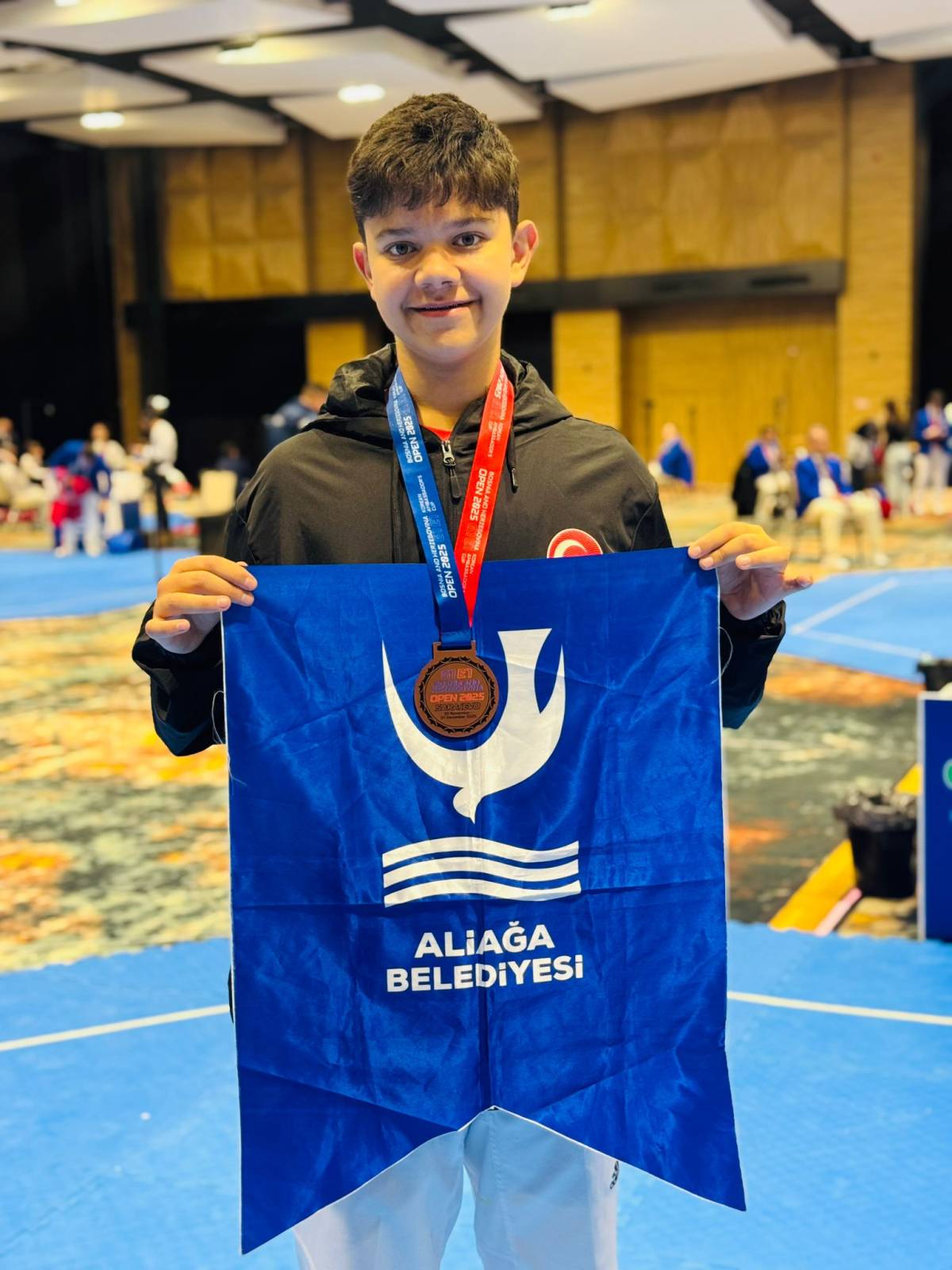 Aliağalı Taekwondocular Saraybosna’dan Madalyalarla Döndü