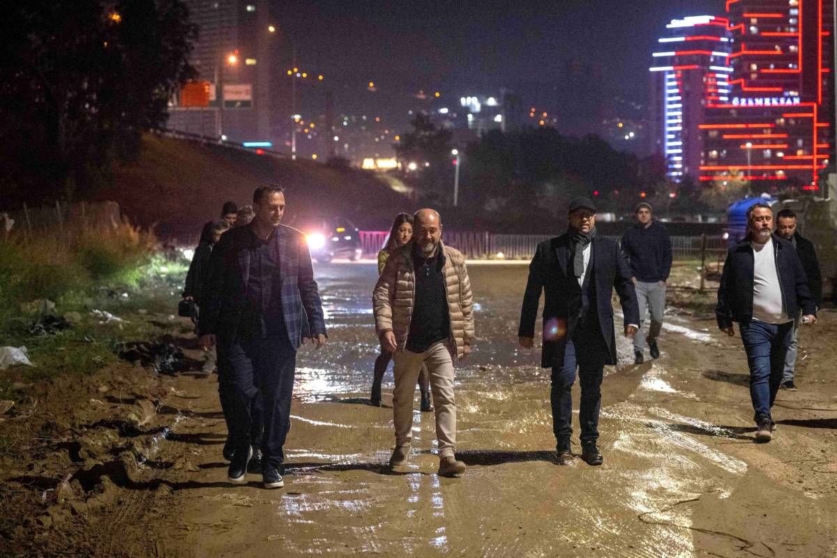 Bornova’da gece mesaisi