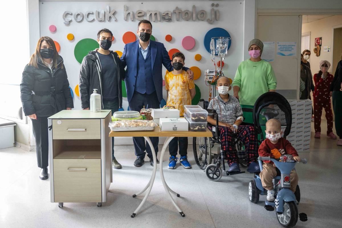 Bornova’da minik kalplere dayanışma desteği