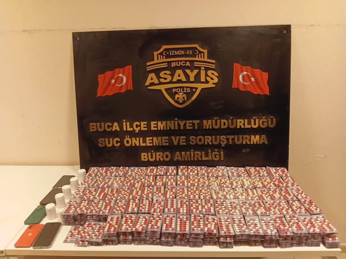 Buca'da 11 bin 296 adet uyuşturucu hap ele geçirildi