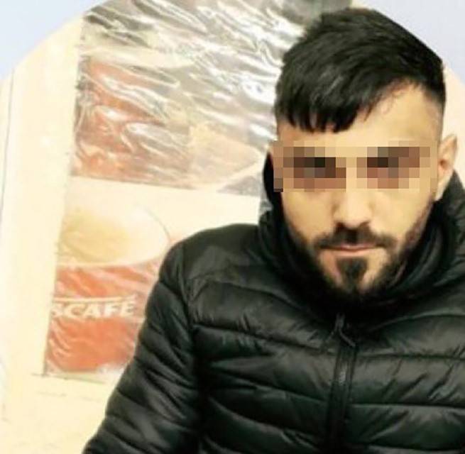 Çocuklarının boğazına bıçak dayayan o babaya tahliye