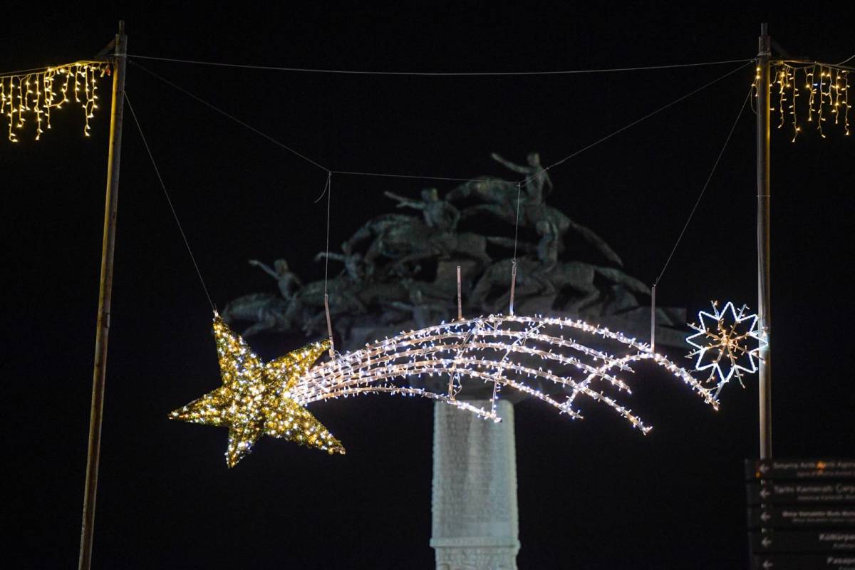 İzmir 2026’ya ışıl ışıl giriyor