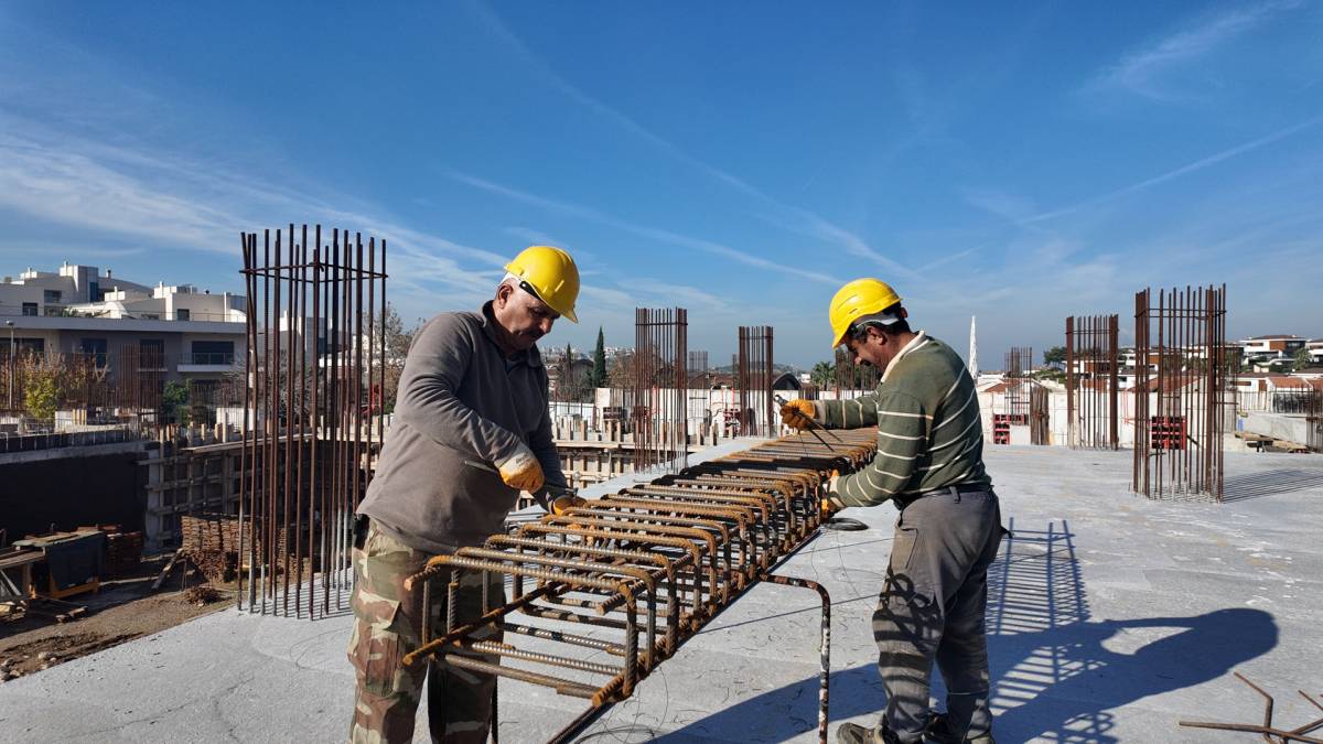 Güzelbahçe'de Kız Öğrenci Yurdu Projesi Hızla Yükseliyor