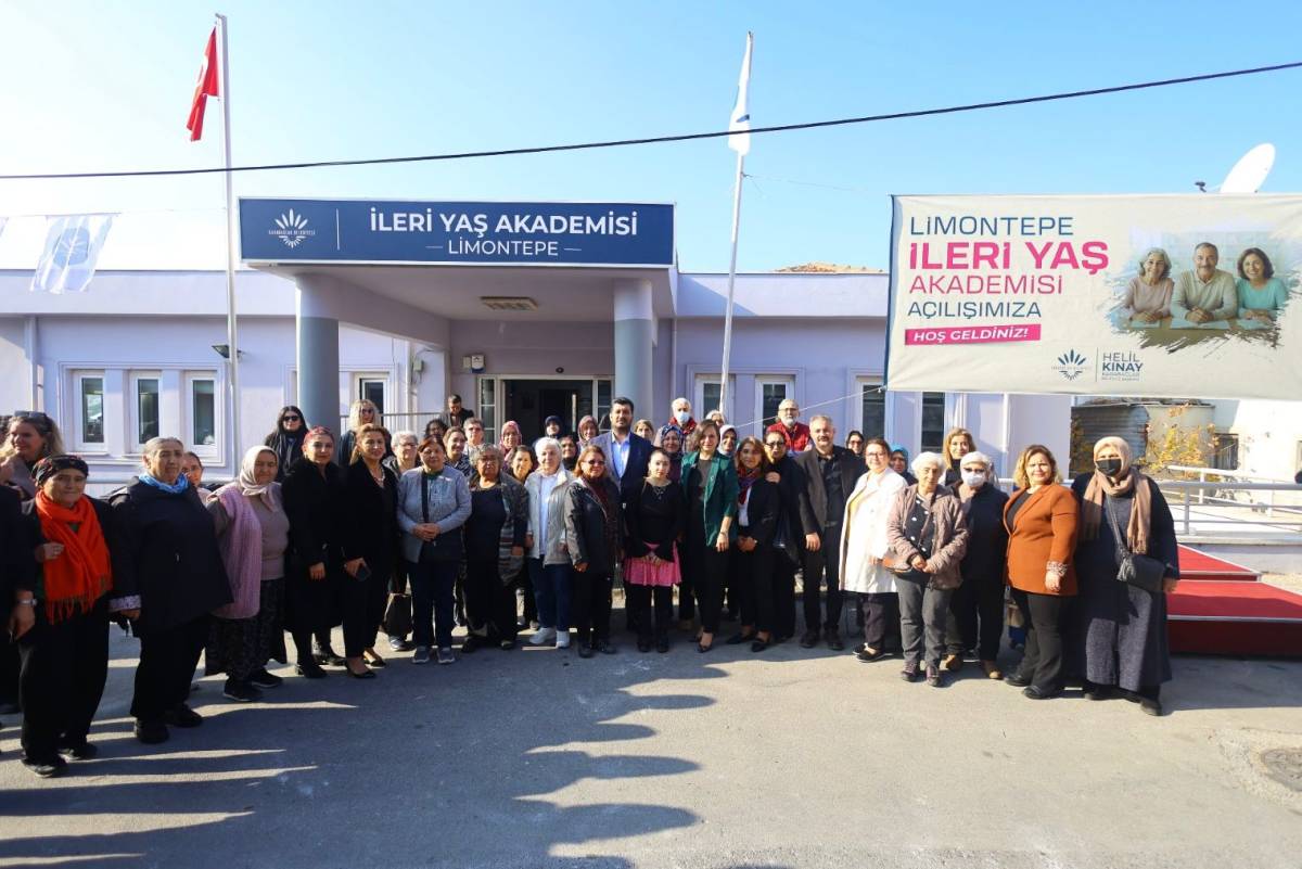 Karabağlar ’da Bir Günde İki Açılış