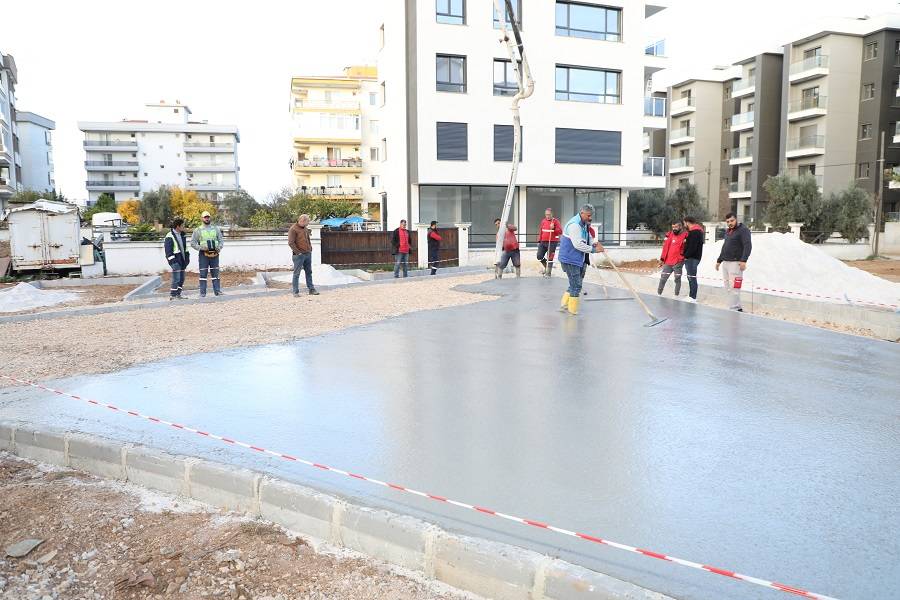 Menderes Belediyesi’nden Yeni Park ve Otopark
