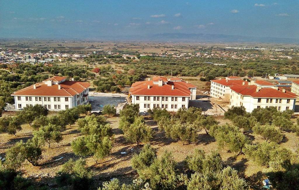 Kınık'ta Eski ilçe başkanı gözaltına alındı