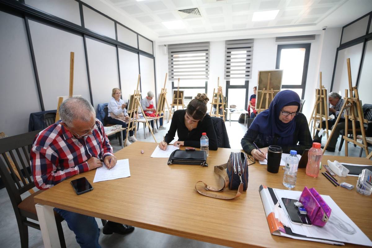 Karşıyaka’nın ileri yaş hizmetleri fuarda tanıtılacak