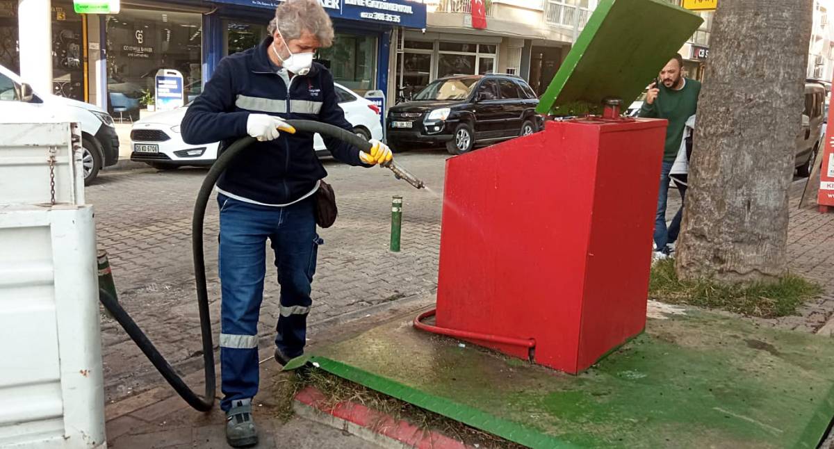 Karşıyaka’da kışa özel ilaçlama