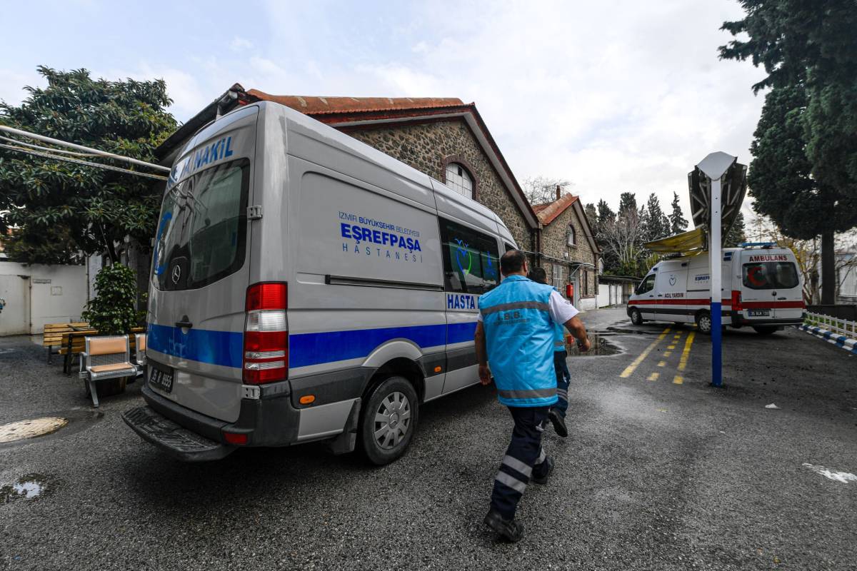 Eski gasilhane binaları, İzmir’in sağlık tarihine ışık tutuyor