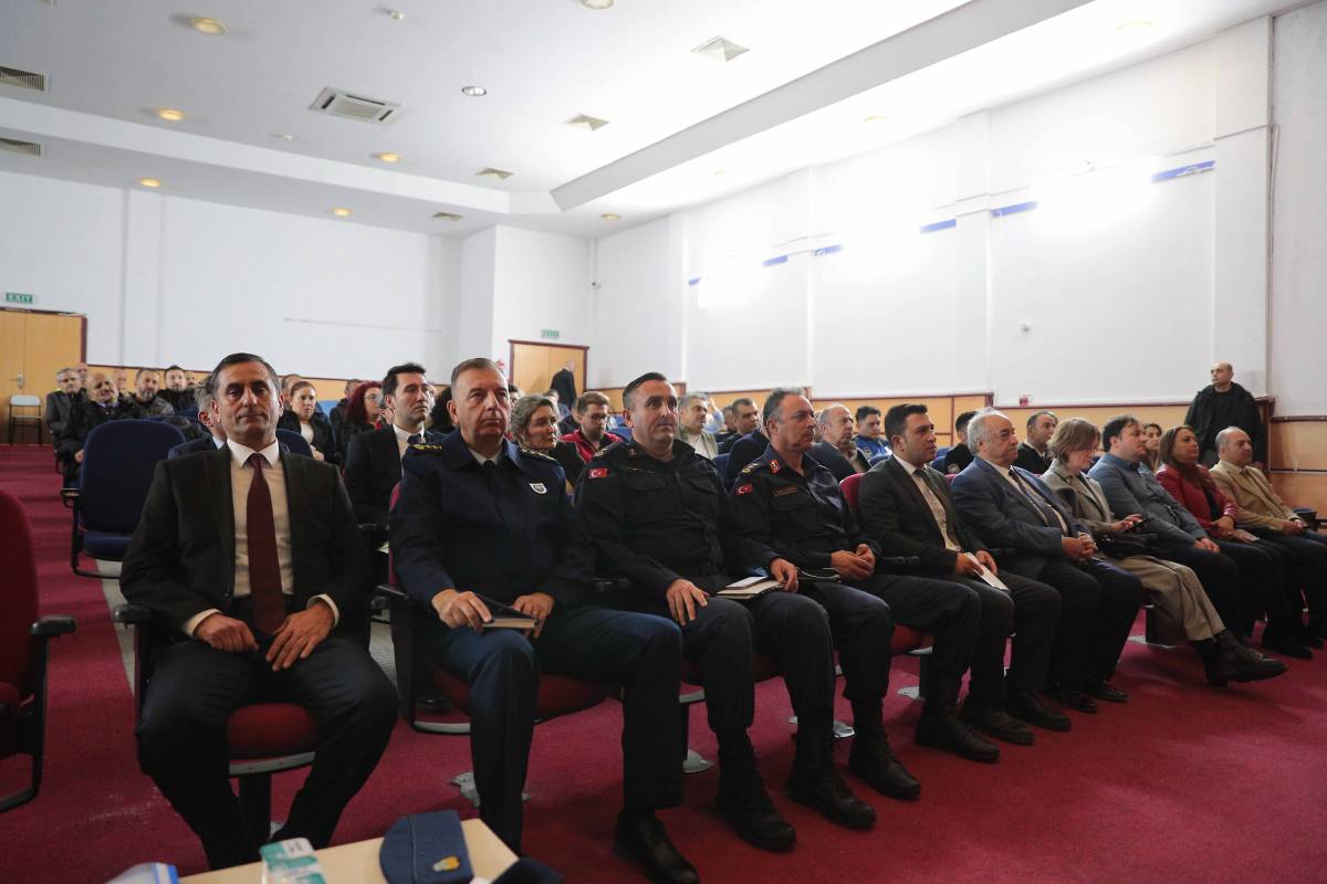 Aliağa’da İlçe Afet Müdahale Planı Toplantısı Gerçekleştirildi