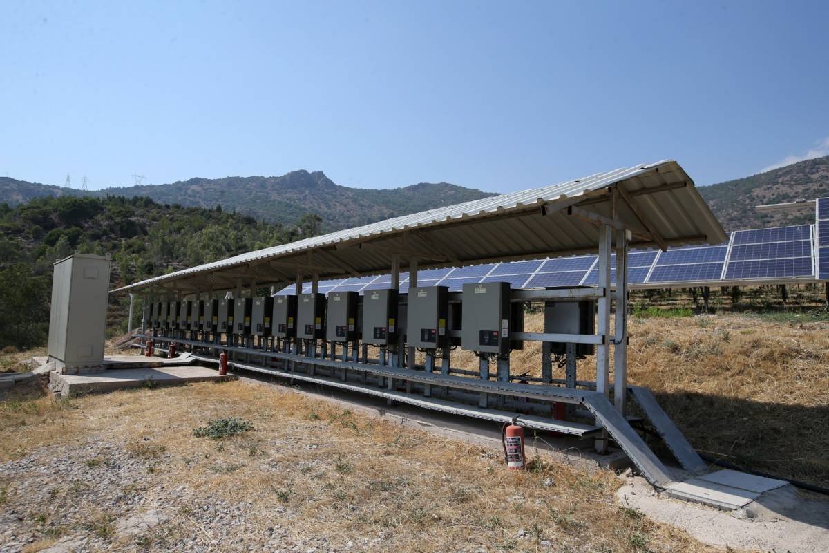 Karşıyaka gücünü güneşten alıyor