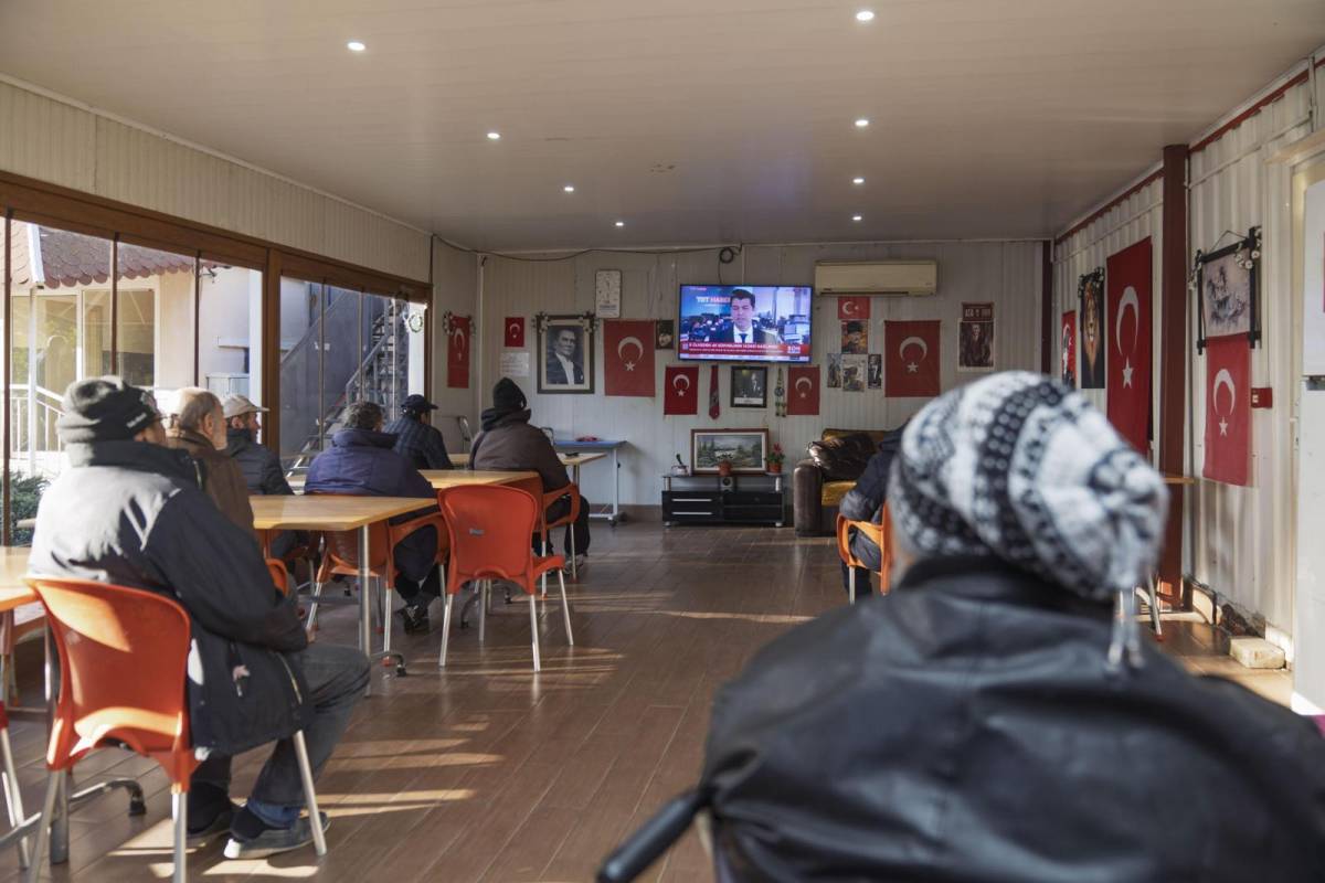 İzmir’de sosyal belediyecilik ısıtıyor