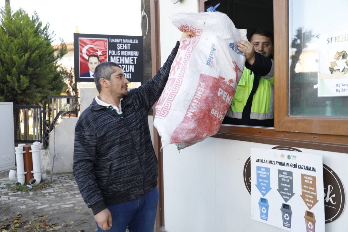 Seferihisar Belediyesi’nden geleceğe yeşil miras